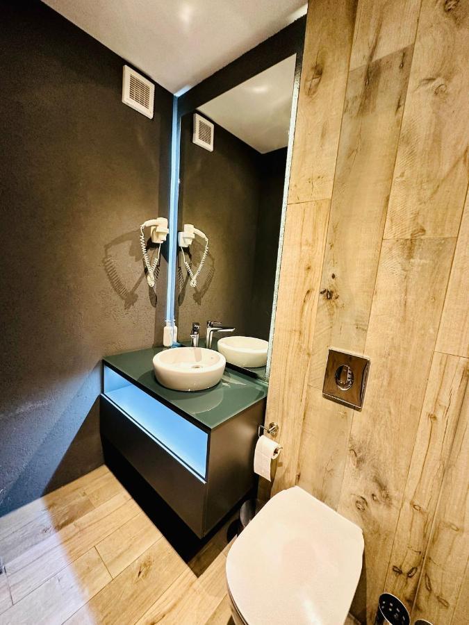 קלוז'-נאפוקה Kharisma Apartment-Free Parking-Ultracentral מראה חיצוני תמונה