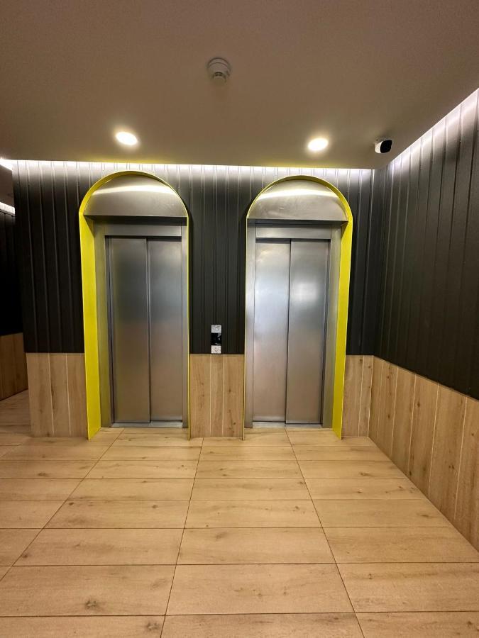 קלוז'-נאפוקה Kharisma Apartment-Free Parking-Ultracentral מראה חיצוני תמונה